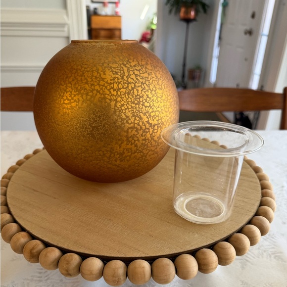 PartyLite Amber Frost Tea Light Holder Trio - Picture 3 of 7